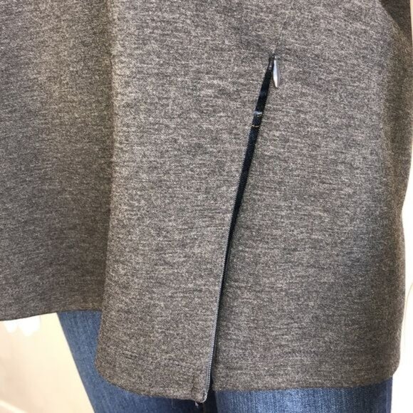 Banana Republic Oversized Boxy Top with Zipper Details in Gray - M - Picture 6 of 8